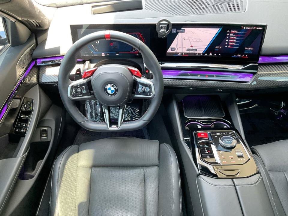 Used 2026 BMW M5 w/ Executive Package AWD/4WD image 33