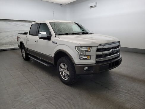 Used 2015 Ford F150 Lariat image 13
