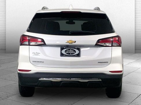 Used 2023 Chevrolet Equinox Premier FWD image 3