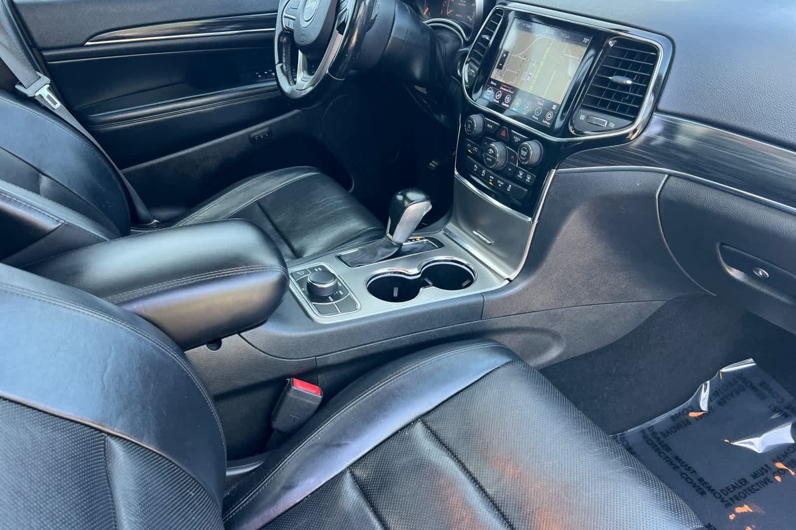 Used 2020 Jeep Grand Cherokee Limited w/ Luxury Group II AWD/4WD image 19