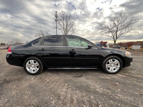 Used 2013 Chevrolet Impala LT w/ LT Sunroof Package image 5