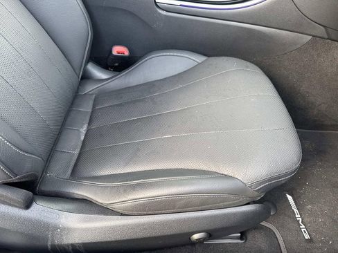 Used 2024 Mercedes-Benz CLE 300 4MATIC Coupe image 11