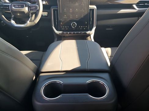 New 2026 GMC Yukon Elevation image 23