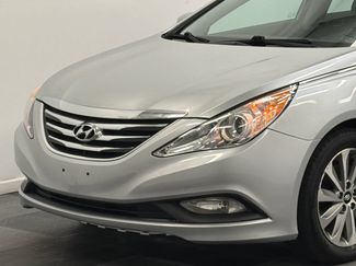 Used 2014 Hyundai Sonata Limited w/ Technology Package 05 FWD video 2