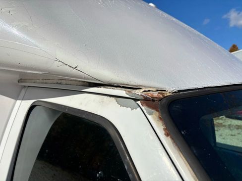 Used 2003 Ford E-350 and Econoline 350 Super Duty image 13