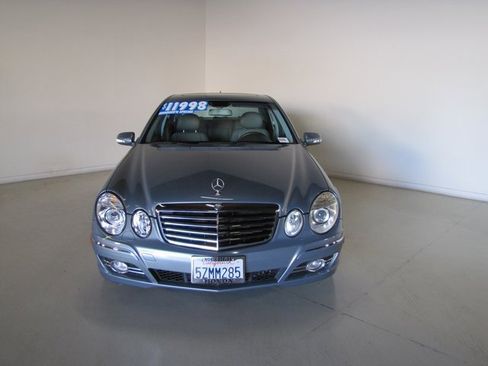 Used 2007 Mercedes-Benz E 350 Sedan image 2