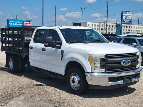 Certified 2017 Ford F350 XL w/ Power Equipment Group RWD image 34