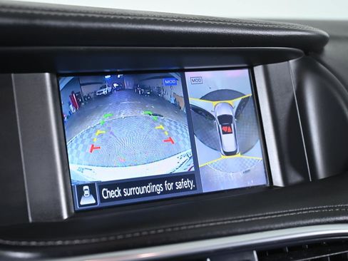 Used 2019 INFINITI QX30 Premium w/ Navigation Package image 15