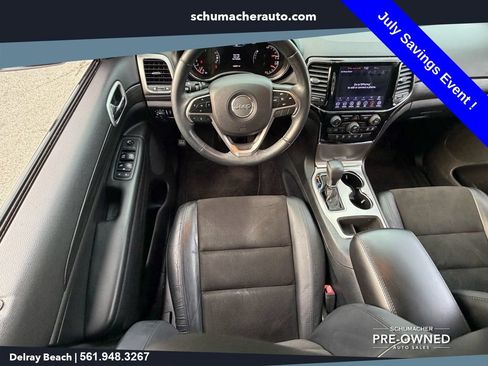 Used 2019 Jeep Grand Cherokee Altitude RWD image 12