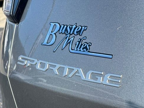 Used 2023 Kia Sportage LX image 23