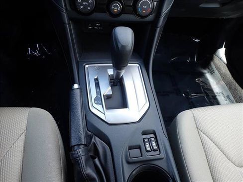 Certified 2022 Subaru Impreza 2.0i Premium AWD/4WD image 21