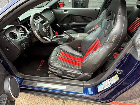 Used 2011 Ford Mustang Shelby GT500 w/ SVT Performance Pkg RWD image 11