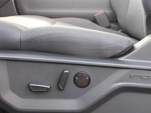 Used 2025 Ford Expedition Max Active image 11