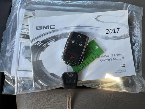 Used 2017 GMC Sierra 1500 SLT w/ Suspension Package, Off-Road image 36