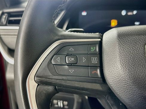 Used 2023 Jeep Grand Cherokee Altitude RWD image 22