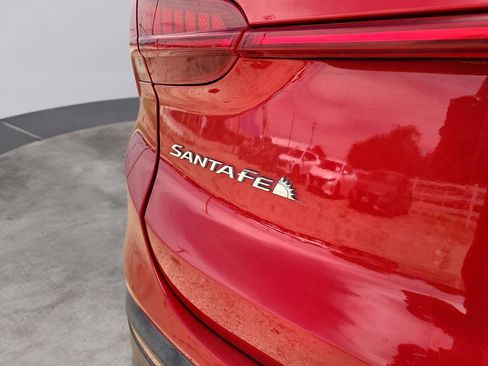 Used 2022 Hyundai Santa Fe Limited AWD/4WD image 24