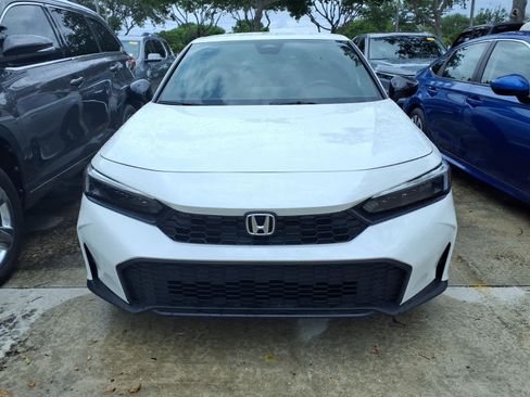 Used 2025 Honda Civic Sport image 2
