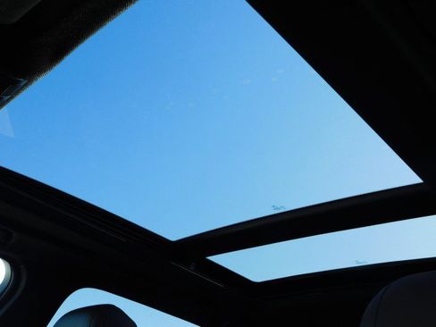 Used 2018 BMW X5 sDrive35i image 19