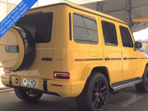 Used 2024 Mercedes-Benz G 63 AMG 4MATIC image 2