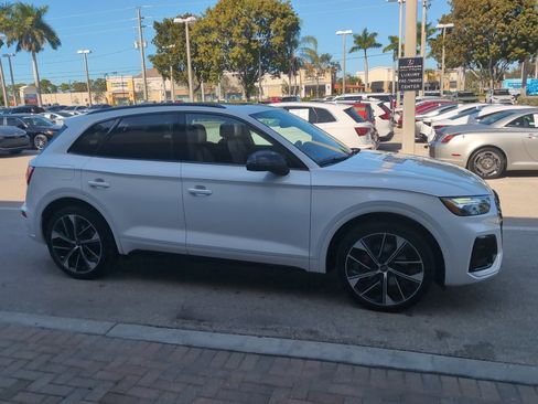 Used 2024 Audi SQ5 Premium Plus image 4