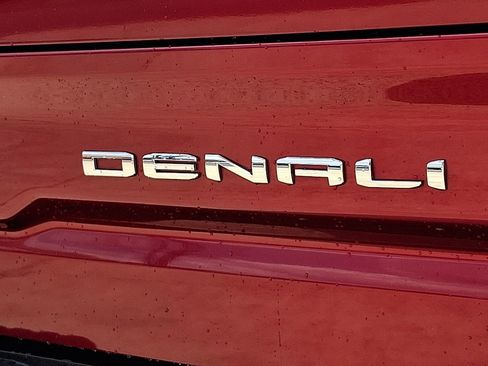 Used 2024 GMC Sierra 1500 Denali w/ Denali Reserve Package AWD/4WD image 31