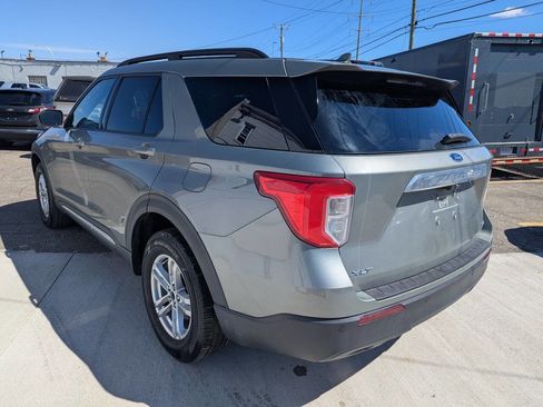 Used 2020 Ford Explorer XLT w/ Comfort Package image 5