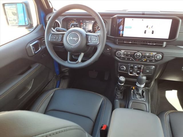 New 2025 Jeep Gladiator Sport AWD/4WD image 4