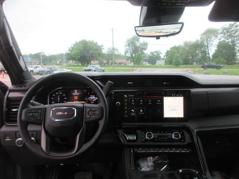 New 2026 GMC Sierra 2500 AT4X AWD/4WD image 17