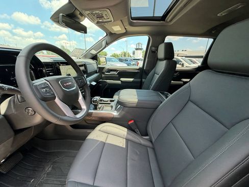 New 2026 GMC Sierra 1500 SLT w/ SLT Premium Plus Package AWD/4WD image 4