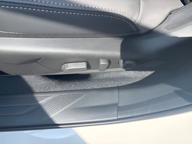 New 2026 Subaru Outback Limited AWD/4WD image 6