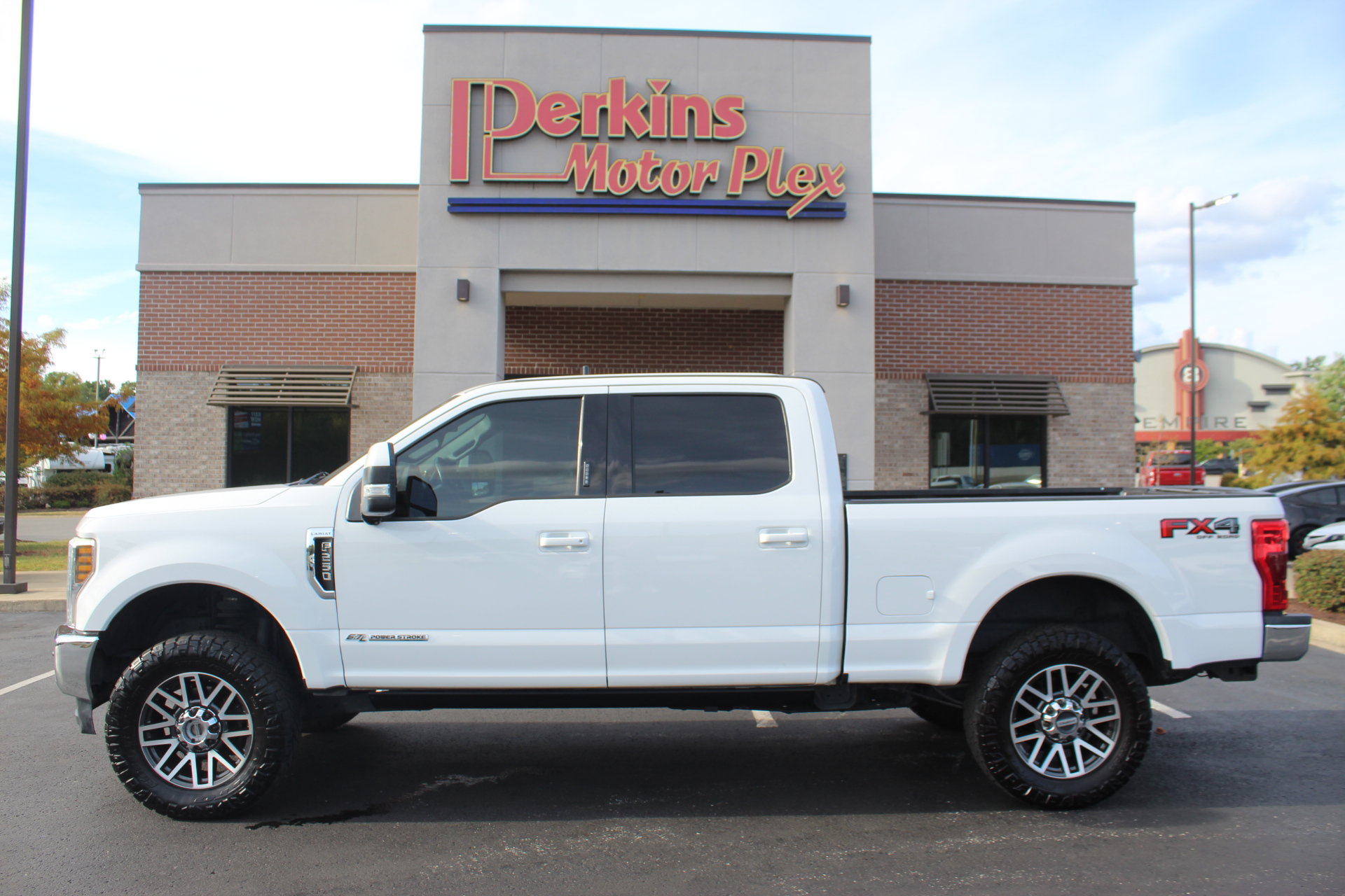 Used 2019 Ford F250 Lariat w/ Lariat Value Package AWD/4WD image 10