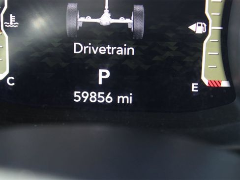 Used 2023 Jeep Gladiator Overland image 13