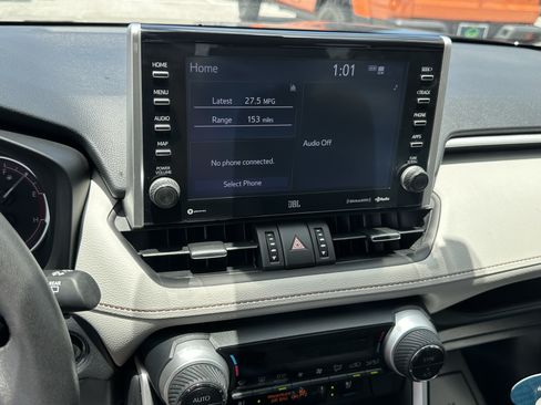 Used 2022 Toyota RAV4 Limited w/ Limited Grade Weather Package AWD/4WD image 26