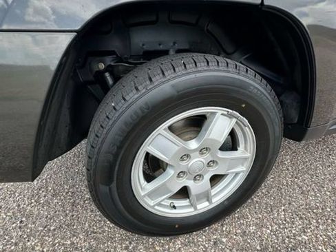 Used 2005 Jeep Grand Cherokee Laredo AWD/4WD image 18