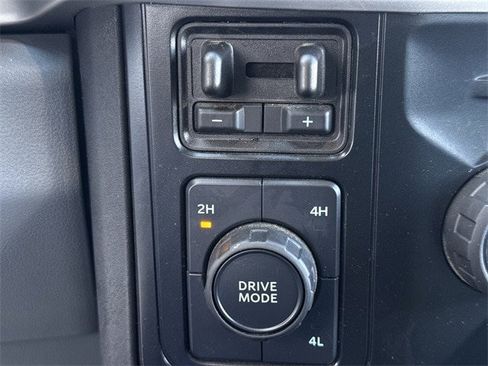 Used 2025 Ford F250 XLT image 19