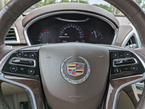 Used 2016 Cadillac SRX Luxury w/ Driver Awareness Package AWD/4WD image 23