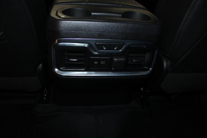 Used 2021 Chevrolet Silverado 1500 LTZ AWD/4WD image 23
