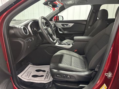 Used 2021 Chevrolet Blazer LT FWD image 9
