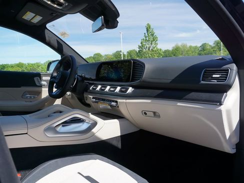 New 2026 Mercedes-Benz GLE 53 AMG 4MATIC Coupe image 58