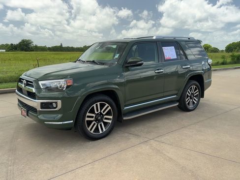 Used 2022 Toyota 4Runner Limited image 4
