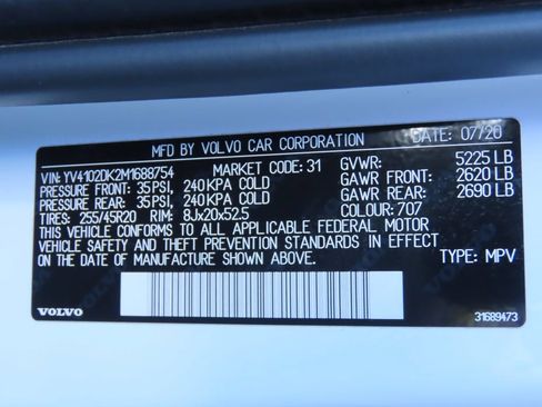 Used 2021 Volvo XC60 T5 Momentum w/ Protection Package Premier FWD image 21