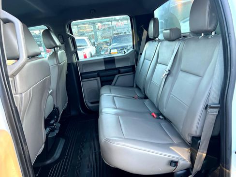 Used 2019 Ford F250 XL w/ Power Equipment Group image 11