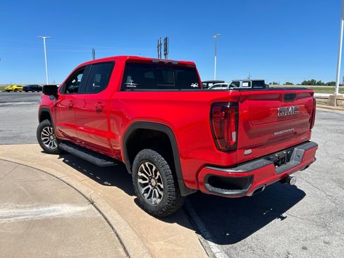 Used 2021 GMC Sierra 1500 AT4 w/ AT4 Premium Package AWD/4WD image 7