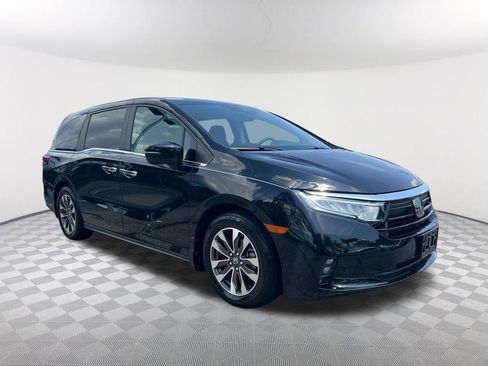 Used 2023 Honda Odyssey EX-L image 3