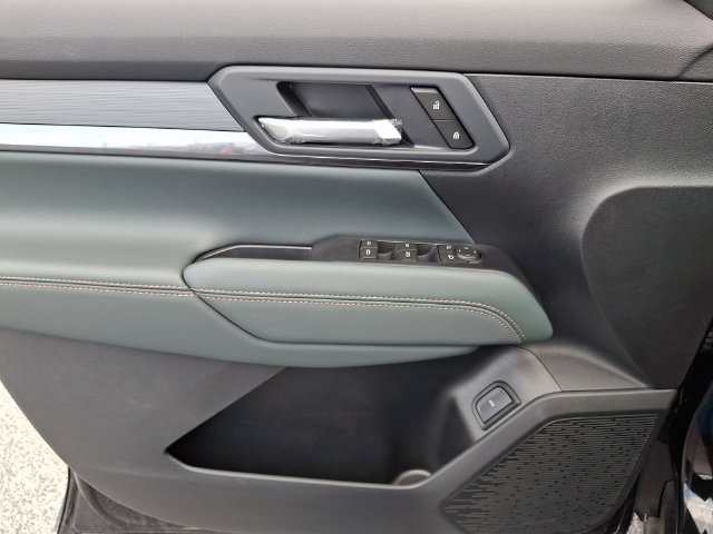 New 2026 GMC Terrain AT4 AWD/4WD image 9