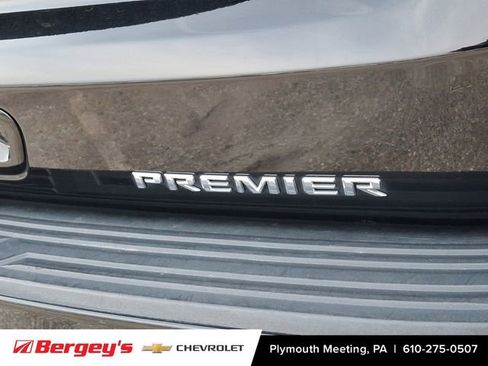 Certified 2024 Chevrolet Suburban Premier AWD/4WD image 34