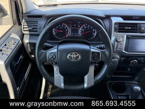 Used 2017 Toyota 4Runner SR5 RWD image 18