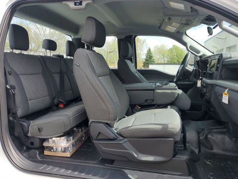 New 2026 Ford F250 XL w/ XL Chrome Package image 20