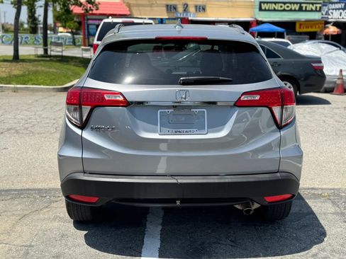 Used 2019 Honda HR-V EX image 4