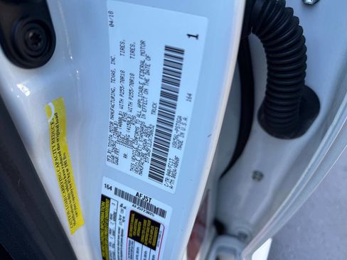 Used 2018 Toyota Tundra SR5 image 21